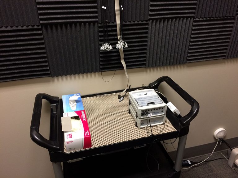 EEG amplifier